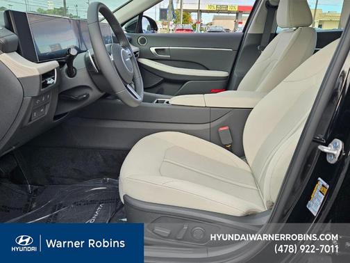 2025 Hyundai SONATA Hybrid SEL