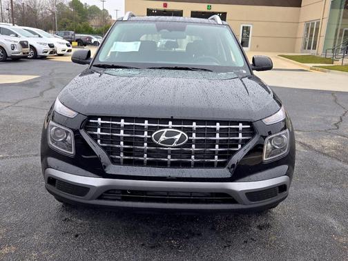 Onyx Black 2026 Hyundai VENUE SEL