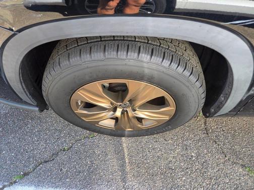 2022 Toyota Highlander Hybrid Bronze Edition