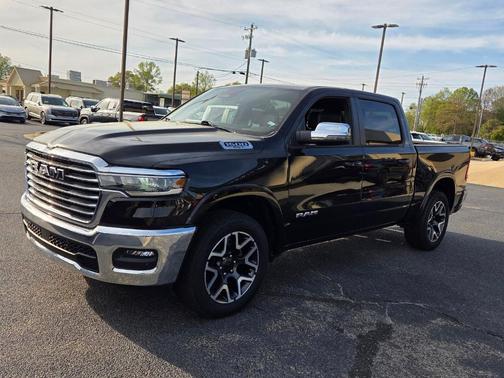 Diamond Black 2025 RAM 1500 Laramie