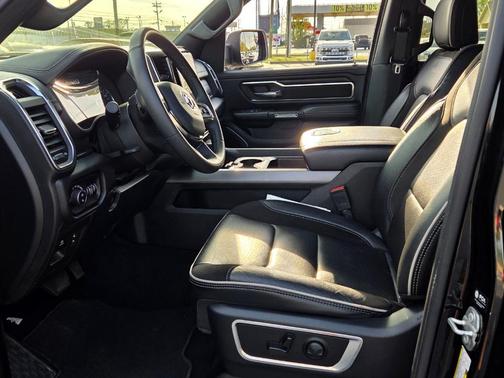 Diamond Black 2025 RAM 1500 Laramie