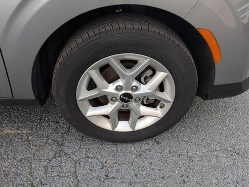 Gray 2025 Kia Soul LX