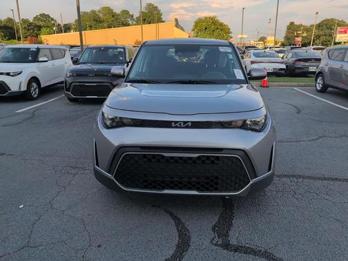 Gray 2025 Kia Soul LX