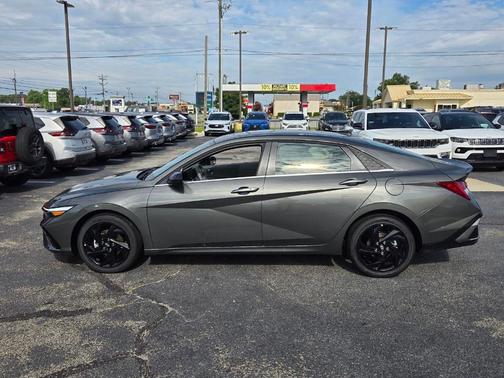 Amazon Gray 2026 Hyundai ELANTRA SEL SPORT PREMIUM