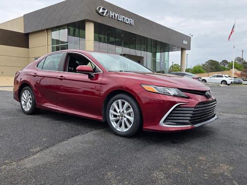 2021 Toyota Camry LE
