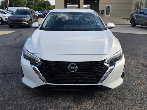 Aspen White 2024 Nissan Sentra SV
