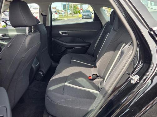 Black 2026 Hyundai SONATA SE