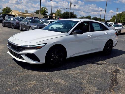 White 2026 Hyundai ELANTRA SEL Sport