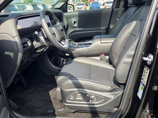 Abyss Black Pearl 2026 Hyundai Palisade Hybrid Calligraphy
