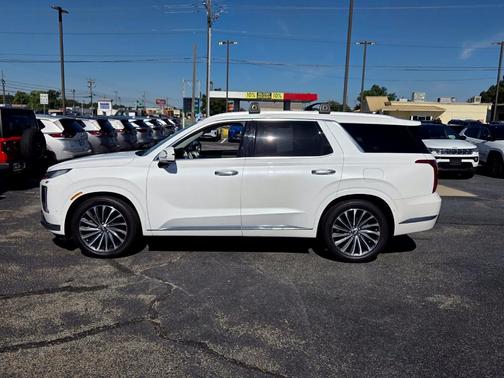 Hyper White 2023 Hyundai PALISADE Calligraphy