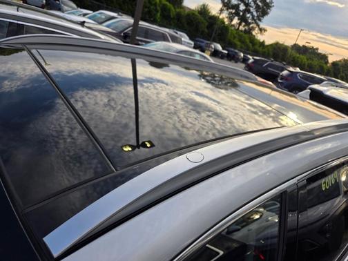 Shimmering Silver 2023 Hyundai Santa Fe Plug-In Hybrid Limited