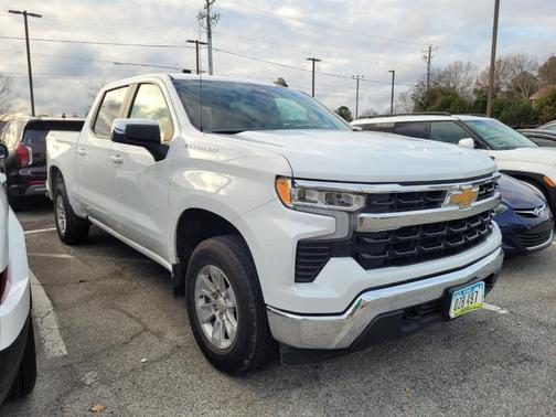 2025 Chevrolet Silverado 1500 LT