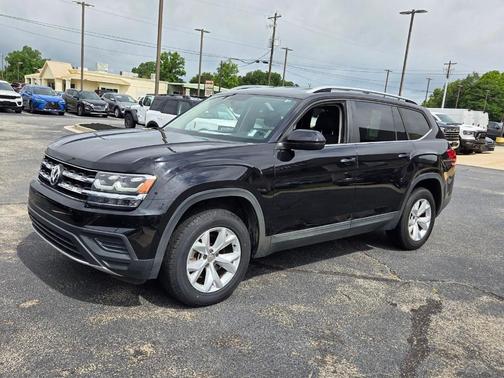Deep Black Pearl Effect 2018 Volkswagen Atlas 2.0T S