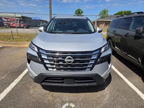 Brilliant Silver Metallic 2025 Nissan Rogue SV