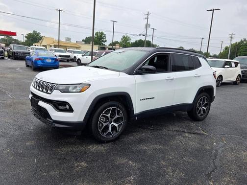 Bright White Clearcoat 2025 Jeep Compass Limited