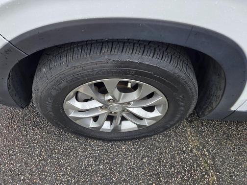 Quartz White 2020 Hyundai SANTA FE 2.4 SEL