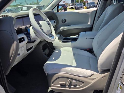 Silver Metallic 2026 Hyundai PALISADE SEL