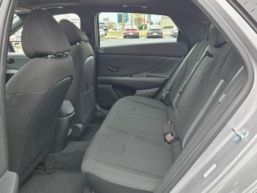Metal 2026 Hyundai ELANTRA SEL SPORT PREMIUM
