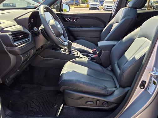 Ice Silver Metallic 2025 Subaru Forester Limited