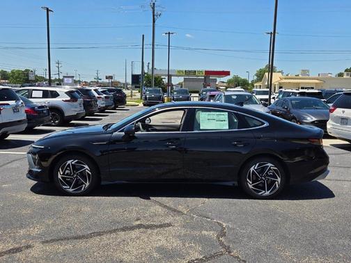 Black 2026 Hyundai SONATA SEL Sport