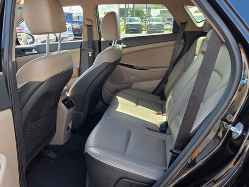 Black Noir Pearl 2020 Hyundai TUCSON Limited