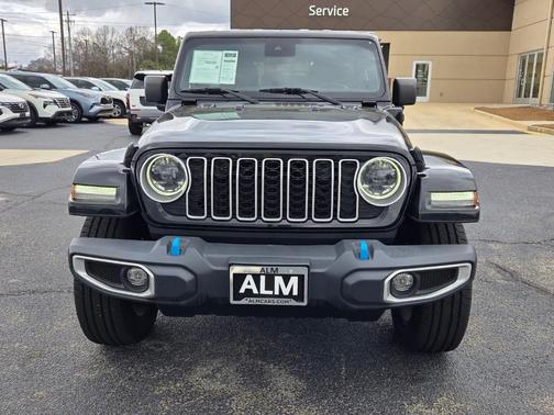 Black Clearcoat 2024 Jeep Wrangler 4xe Sahara