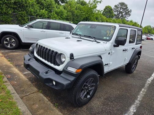 Bright White Clearcoat 2025 Jeep Wrangler Sport