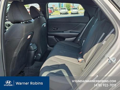 2025 Hyundai ELANTRA HEV SEL Sport