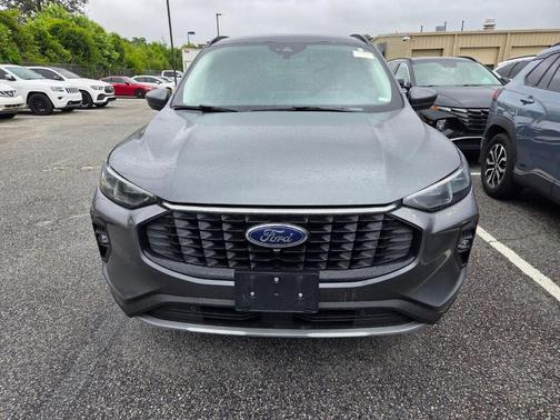 Gray 2024 Ford Escape Platinum
