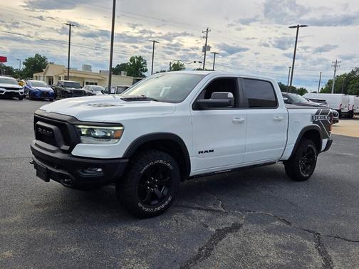 Bright White Clearcoat 2022 RAM 1500 Rebel