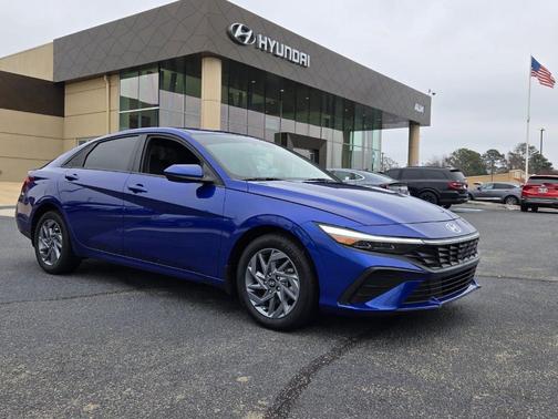 2025 Hyundai ELANTRA HEV Blue