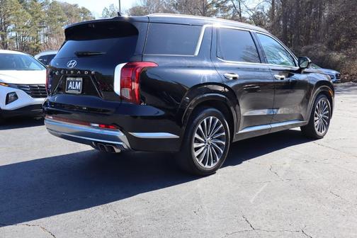 Abyss Black Pearl 2023 Hyundai PALISADE Calligraphy