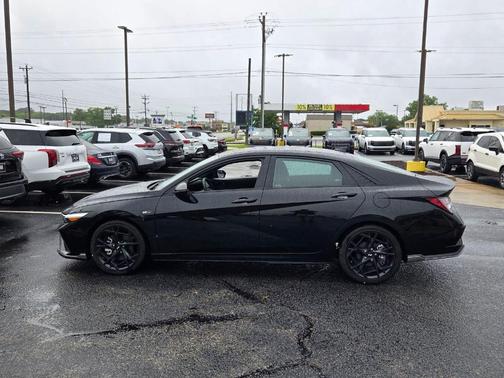 Black 2025 Hyundai ELANTRA N Line