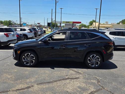 Phantom Black 2026 Hyundai TUCSON SEL