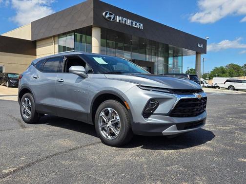 Sterling Gray Metallic 2025 Chevrolet Blazer LT
