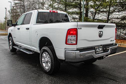 Bright White Clearcoat 2024 RAM 2500 Big Horn