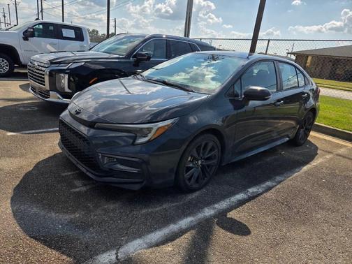 Pearl 2026 Toyota Corolla LE