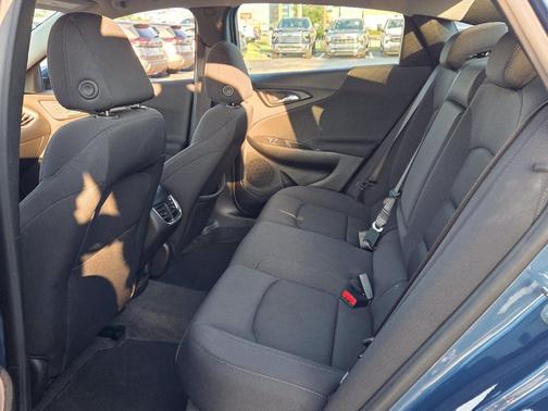 Lakeshore Blue Metallic 2024 Chevrolet Malibu LT