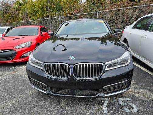 2018 BMW 750 i xDrive