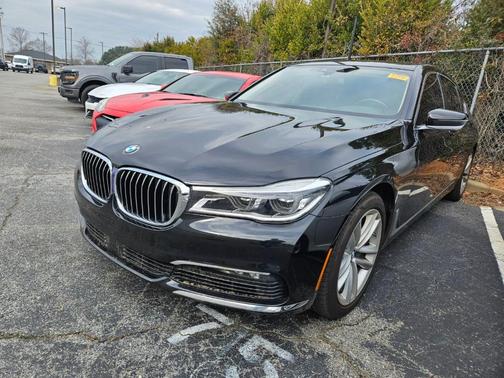 2018 BMW 750 i xDrive