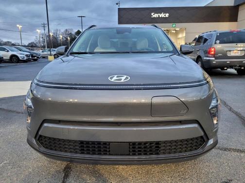 2025 Hyundai KONA EV SEL