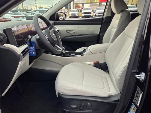 Phantom Black 2026 Hyundai TUCSON SEL
