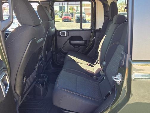 2024 Jeep Gladiator Mojave