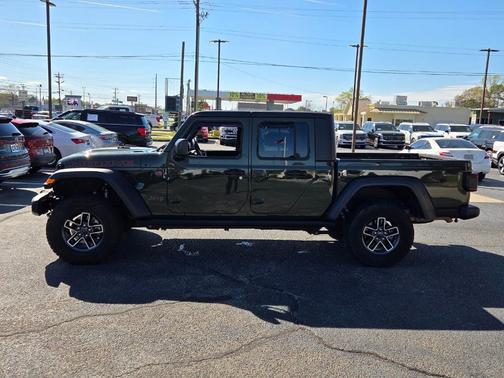 2024 Jeep Gladiator Mojave