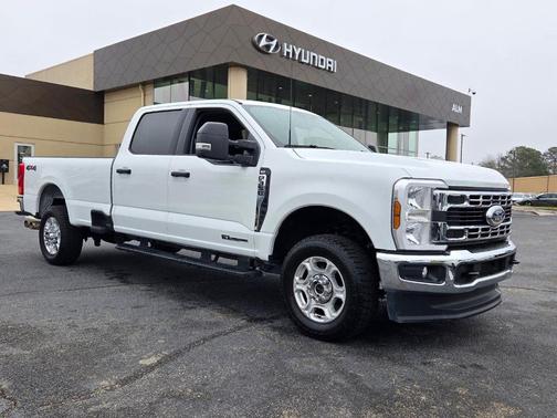2025 Ford F-350 XLT