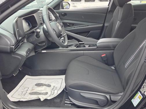 Black 2026 Hyundai ELANTRA SEL SPORT PREMIUM