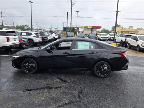 Black 2026 Hyundai ELANTRA SEL SPORT PREMIUM