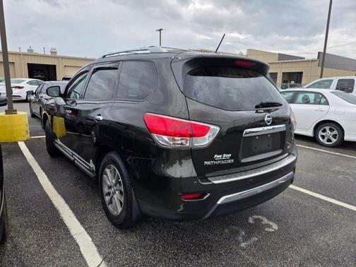 Midnight Jade 2016 Nissan Pathfinder SL