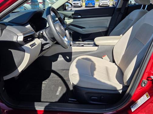 Scarlet Ember 2025 Nissan Altima SV