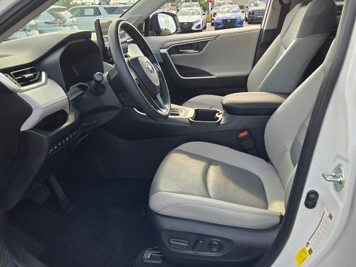 Pearl 2023 Toyota RAV4 Limited